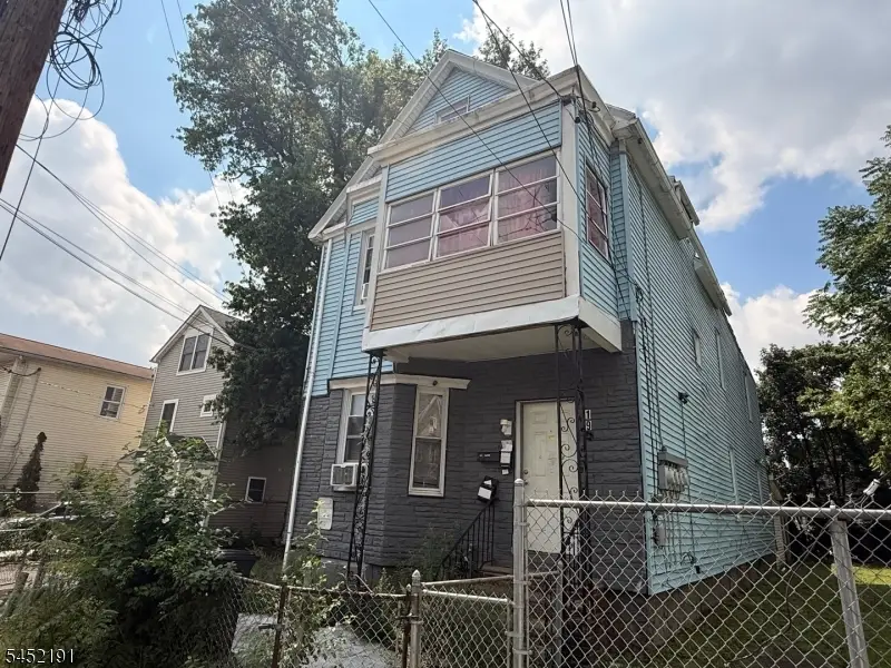 190 Taylor St, Orange, NJ 07050 - #2