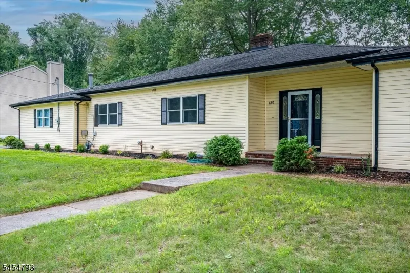 120 Coddington Ave, Franklin, NJ 08873 - #2
