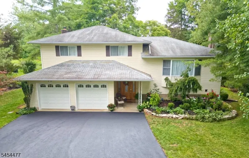 548 Garretson Rd, Bridgewater Center, NJ 08807 - #1