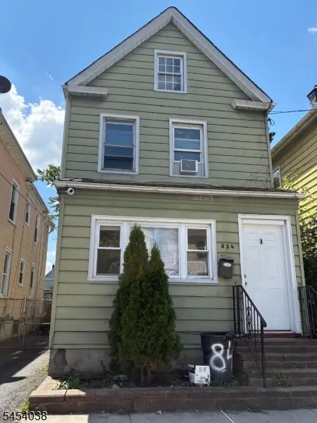 834 Rebecca Pl, Elizabeth, NJ 07201 - #1