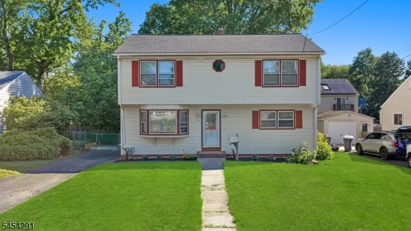 150 Barbara Dr, North Plainfield, NJ 07062 - #1
