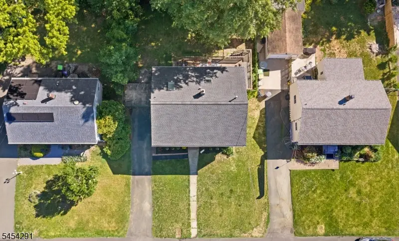 150 Barbara Dr, North Plainfield, NJ 07062 - #3