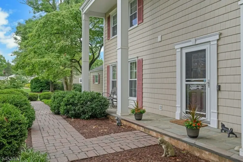 12 Mountain View Dr, Chester, NJ 07930 - #2