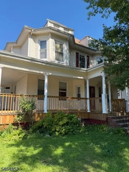 23 Washington Ter, East Orange, NJ 07017 - #1