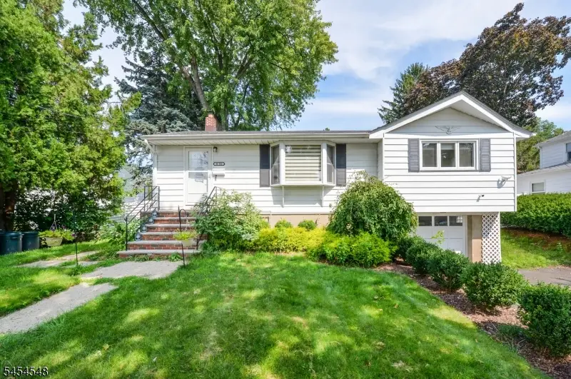 8-51 Henderson Blvd, Fair Lawn, NJ 07410 - #1
