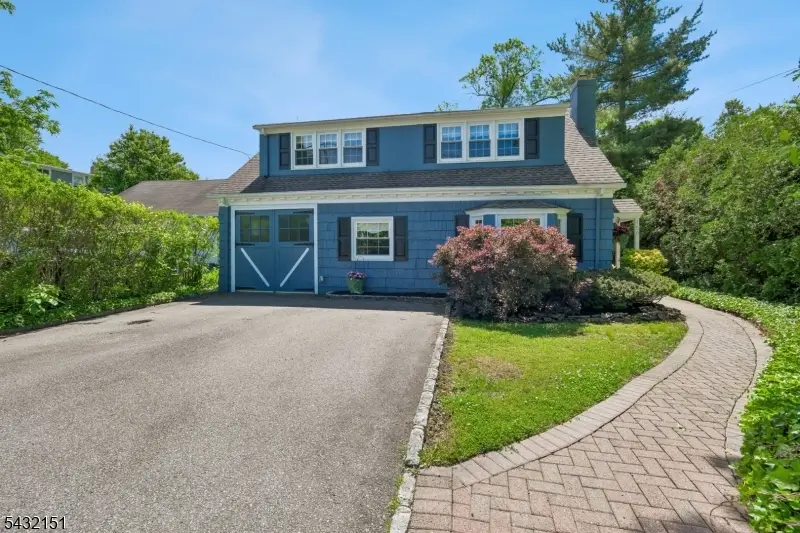 150 W End Pl, Cranford, NJ 07016 - #1