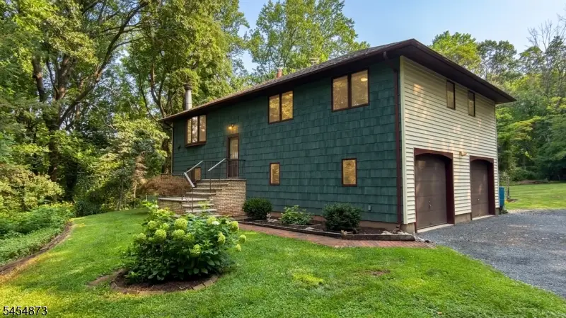 32 Gravel Hill Rd, Asbury, NJ 08802 - #1