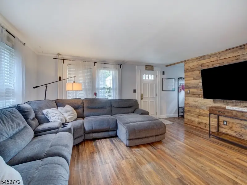 20 Watchung Pl, Bloomfield, NJ 07003 - #3