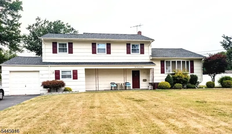 116 Stonehenge Ter, Clark, NJ 07066 - #2