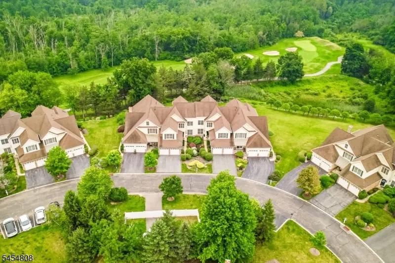 56 Briar Ct, Hardyston, NJ 07419 - #3