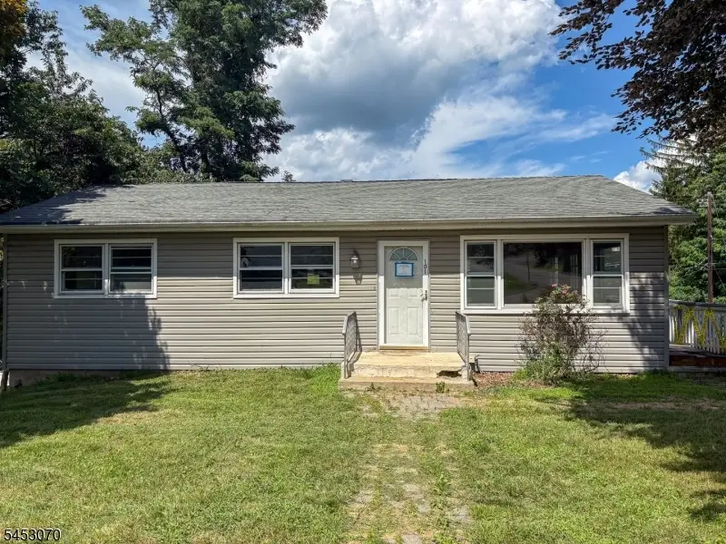 101 Winding Hill Rd, Hopatcong, NJ 07843 - #2