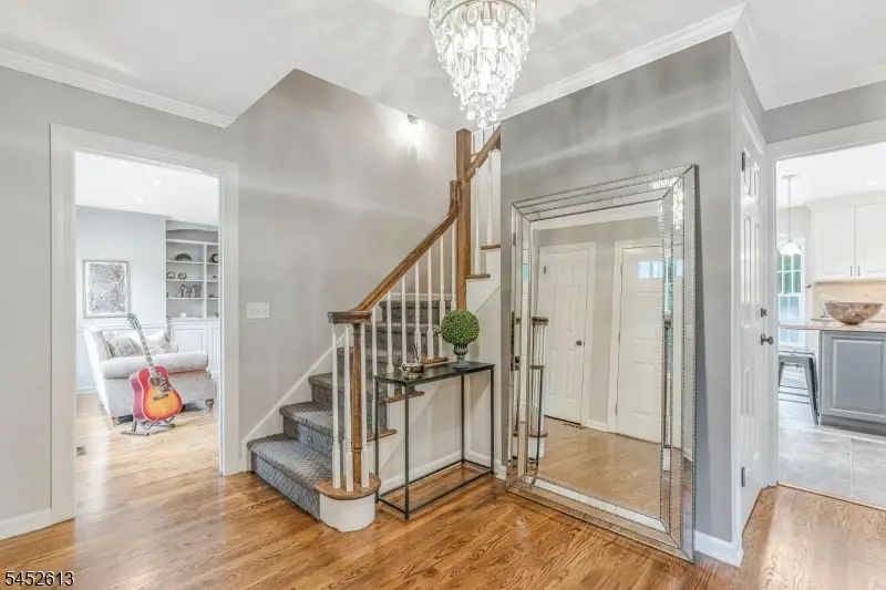 94 Sherwood Ln, Long Hill, NJ 07980 - #2