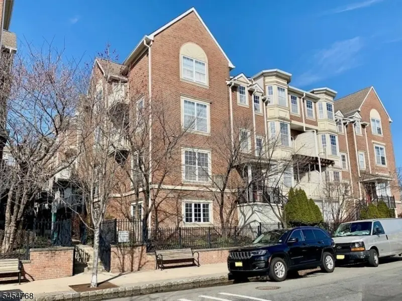 200 Dey St #258, Harrison, NJ 07029 - #1