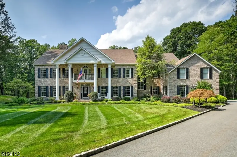 29 Douglas Dr, Sparta, NJ 07871 - #1