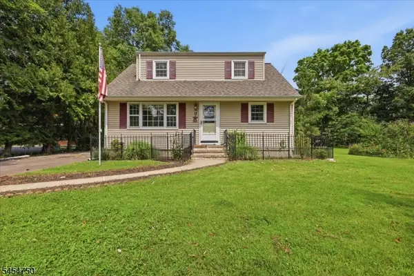 17 W Main St, High Bridge Boro, NJ 08829