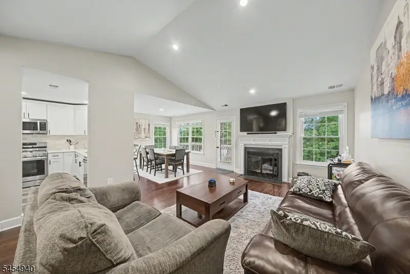 3 Juniper Ct #125, Clifton, NJ 07014 - #2