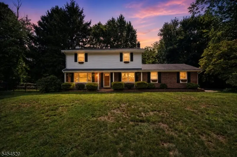 17 Wayside Ln, Clinton, NJ 08833 - #1