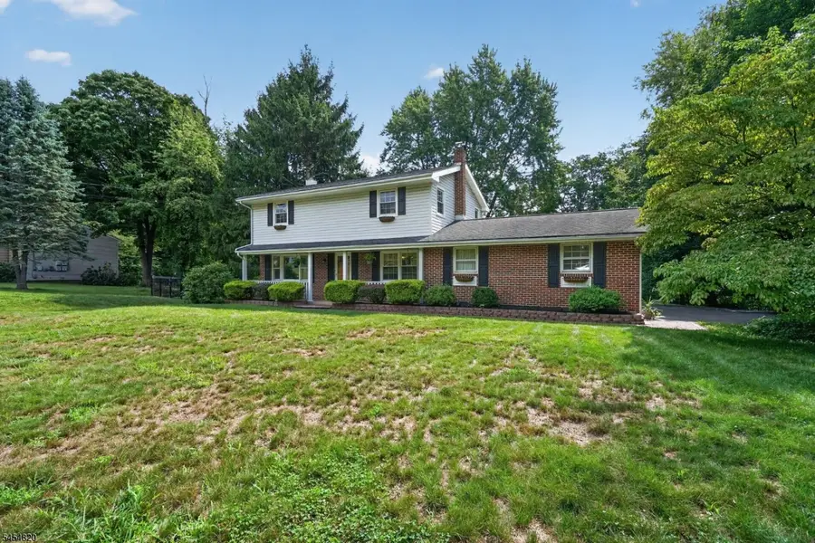 17 Wayside Ln, Clinton, NJ 08833 - #2