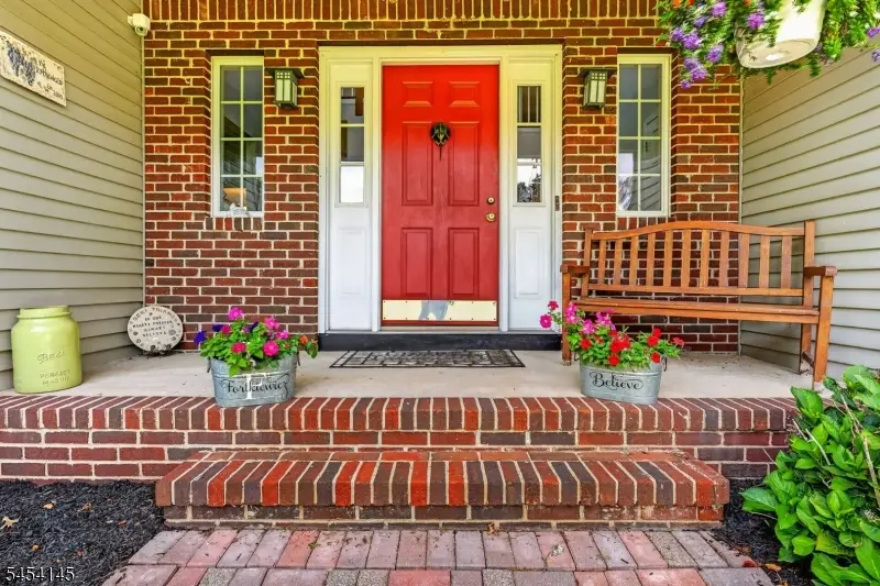 17 Boehm Drive, Clinton, NJ 08833 - #2