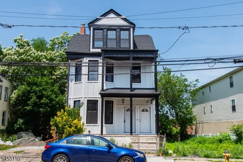 181 S 11th St, Newark, NJ 07107 - #1