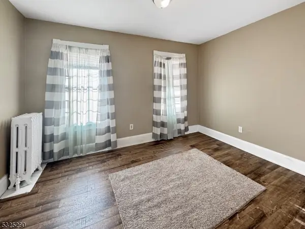 62 Summit Ave, Phillipsburg Town, NJ 08865
