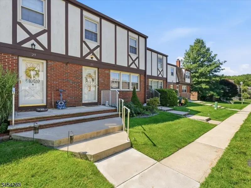 28 Tudor Pl, Mount Olive, NJ 07828 - #1