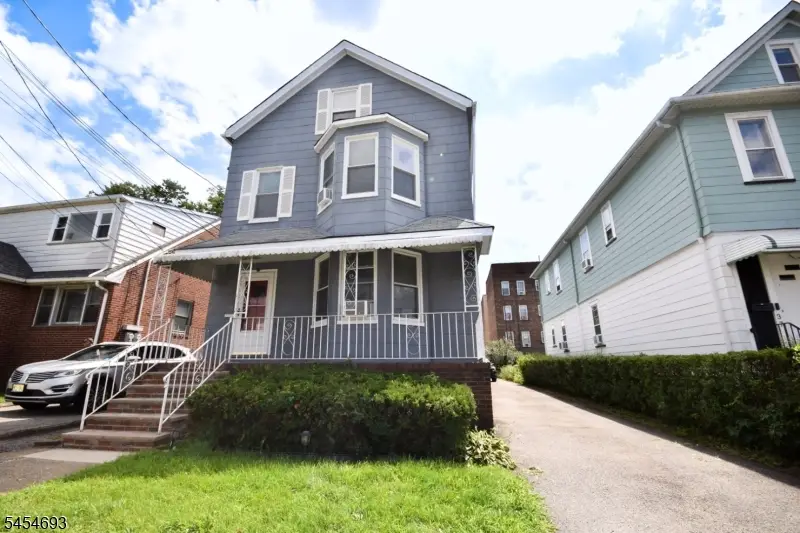 35 Hilton St, Clifton, NJ 07011 - #1
