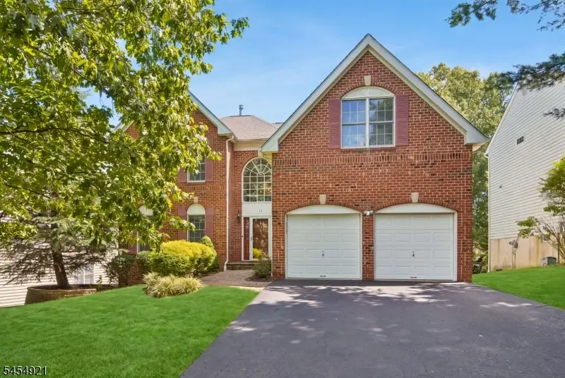 12 Watchung Dr, The Hills, NJ 07920 - #1