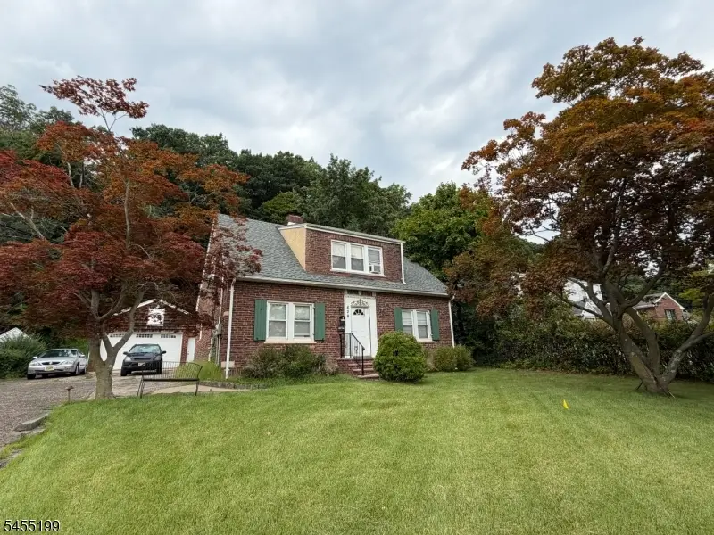628 Valley Rd, Clifton, NJ 07013 - #1