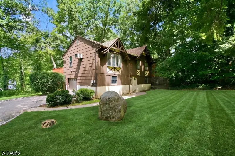 20 Waterloo Rd, Byram Center, NJ 07874 - #2