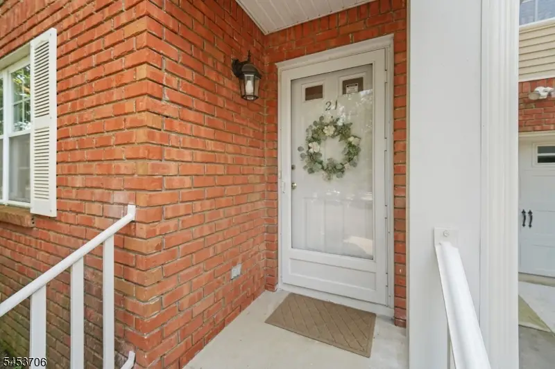21 Berkeley Square Condo #21, Berkeley Heights, NJ 07922 - #2
