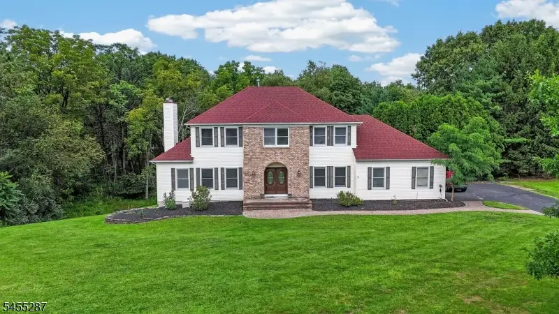 1114 Van Arsdale Dr, Neshanic Station, NJ 08853 - #3