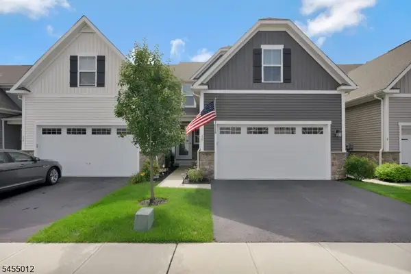 10 Red Shoulder Ln, Washington Twp., NJ 07882