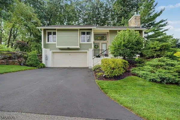 2 Canada Goose Dr, Allamuchy Twp., NJ 07840
