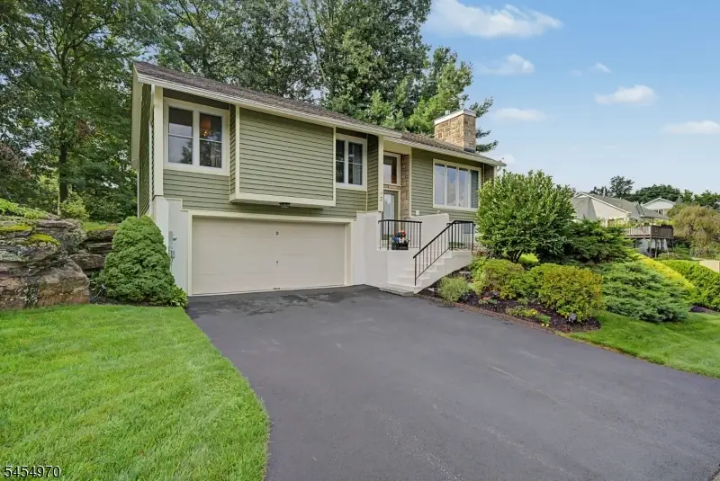 2 Canada Goose Dr, Allamuchy, NJ 07840 - #2