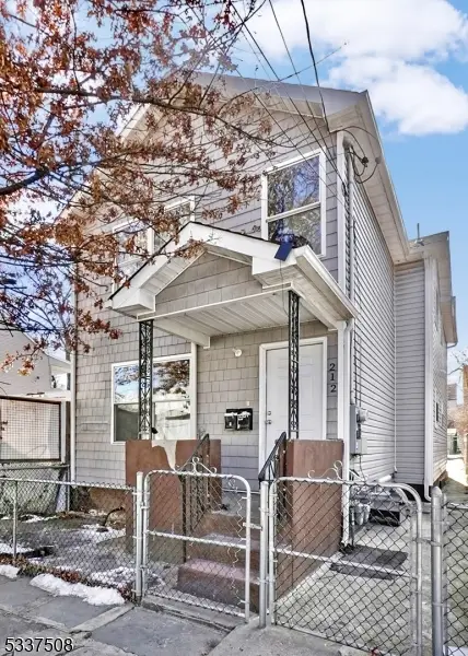 212 N 1st St, Paterson, NJ 07522 - #1