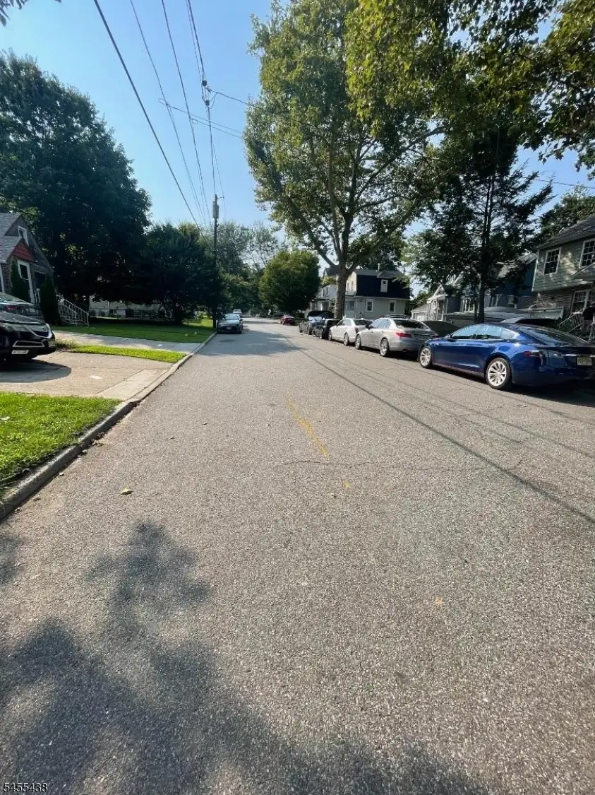 80 Circle Drway, Teaneck, NJ 07666 - #2