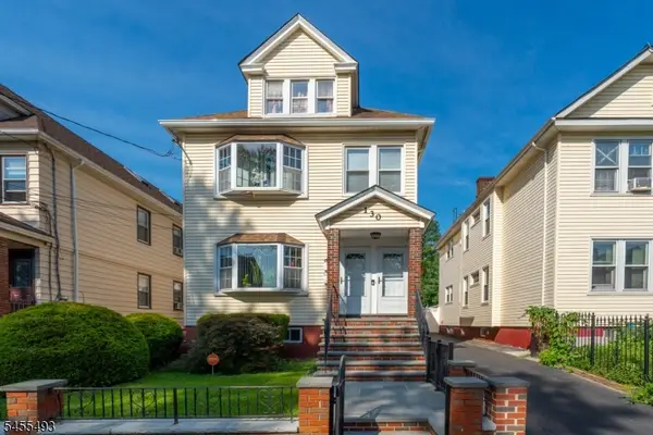 130 Acme St, Elizabeth City, NJ 07202
