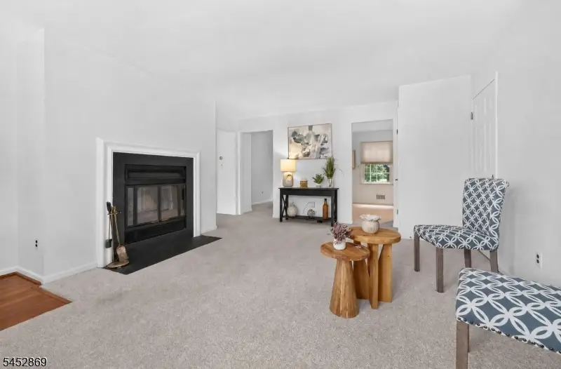 52 Adams Ct, Raritan, NJ 08822 - #3