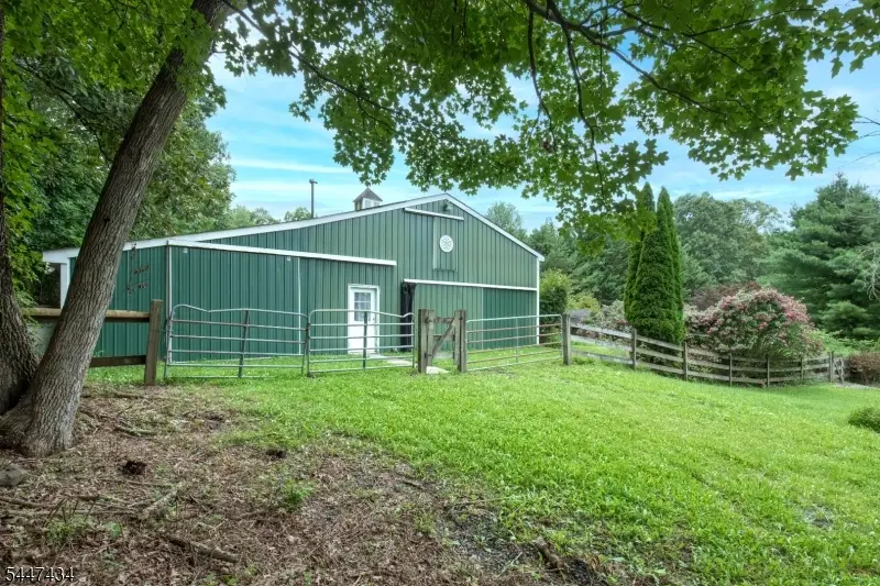 230 Shiloh Rd, Hope, NJ 07825 - #2