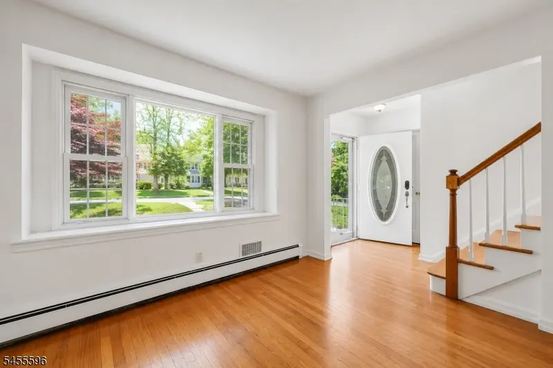18 Mountainside Dr, Packanack Lake, NJ 07470 - #3