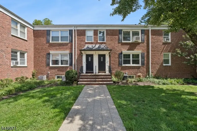 412 Morris Ave #50, Summit, NJ 07901 - #1