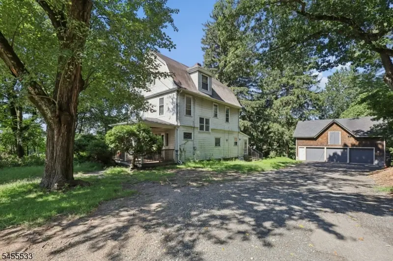 37 Livingston Ave, Roseland, NJ 07068 - #1