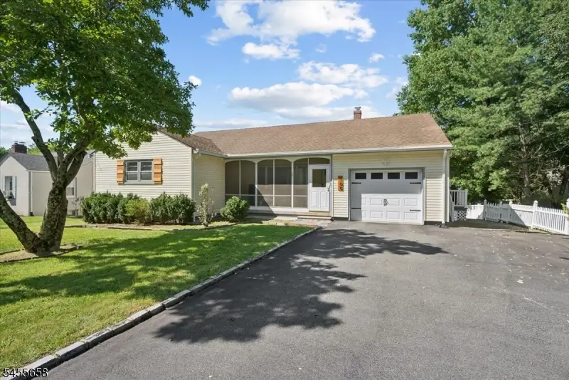 105 Parsippany Rd, Whippany, NJ 07981 - #2