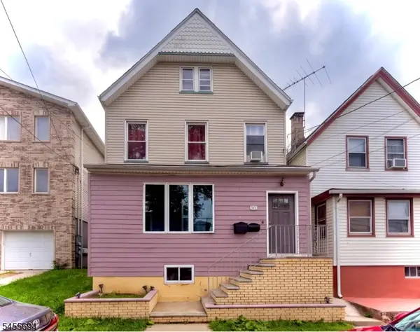 100 Maple St, Kearny Town, NJ 07032