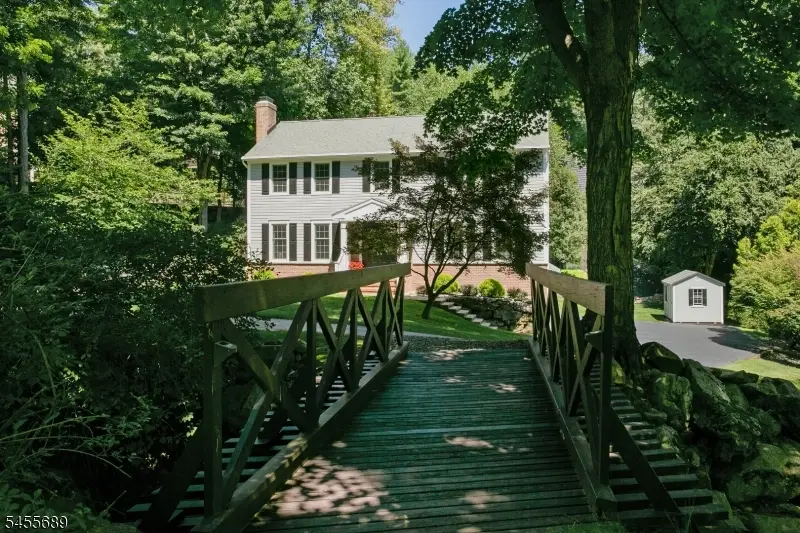 17 Colonel Evans Dr, Morris, NJ 07960 - #2