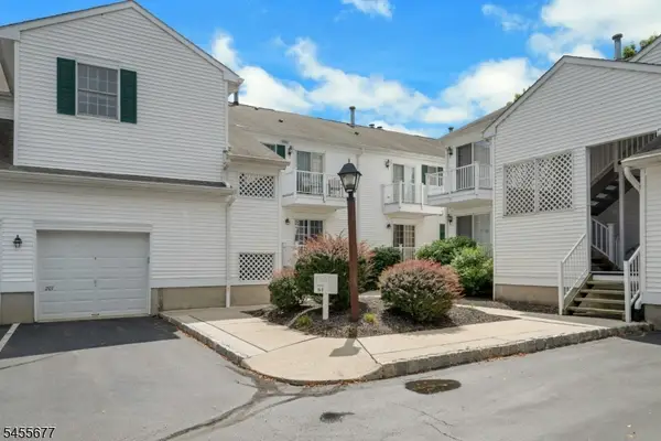 203 Alexandria Way, Bernards Twp., NJ 07920
