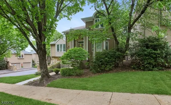 163 Clarken Dr, West Orange Twp., NJ 07052