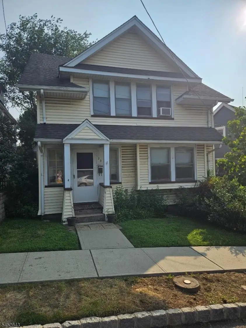 23 Elm St, West Orange, NJ 07052 - #1