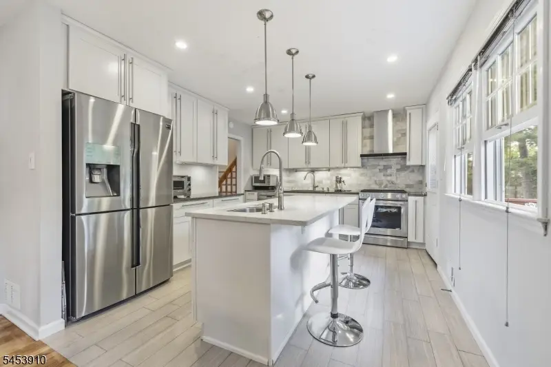 9 Trombley Dr, Livingston, NJ 07039 - #3